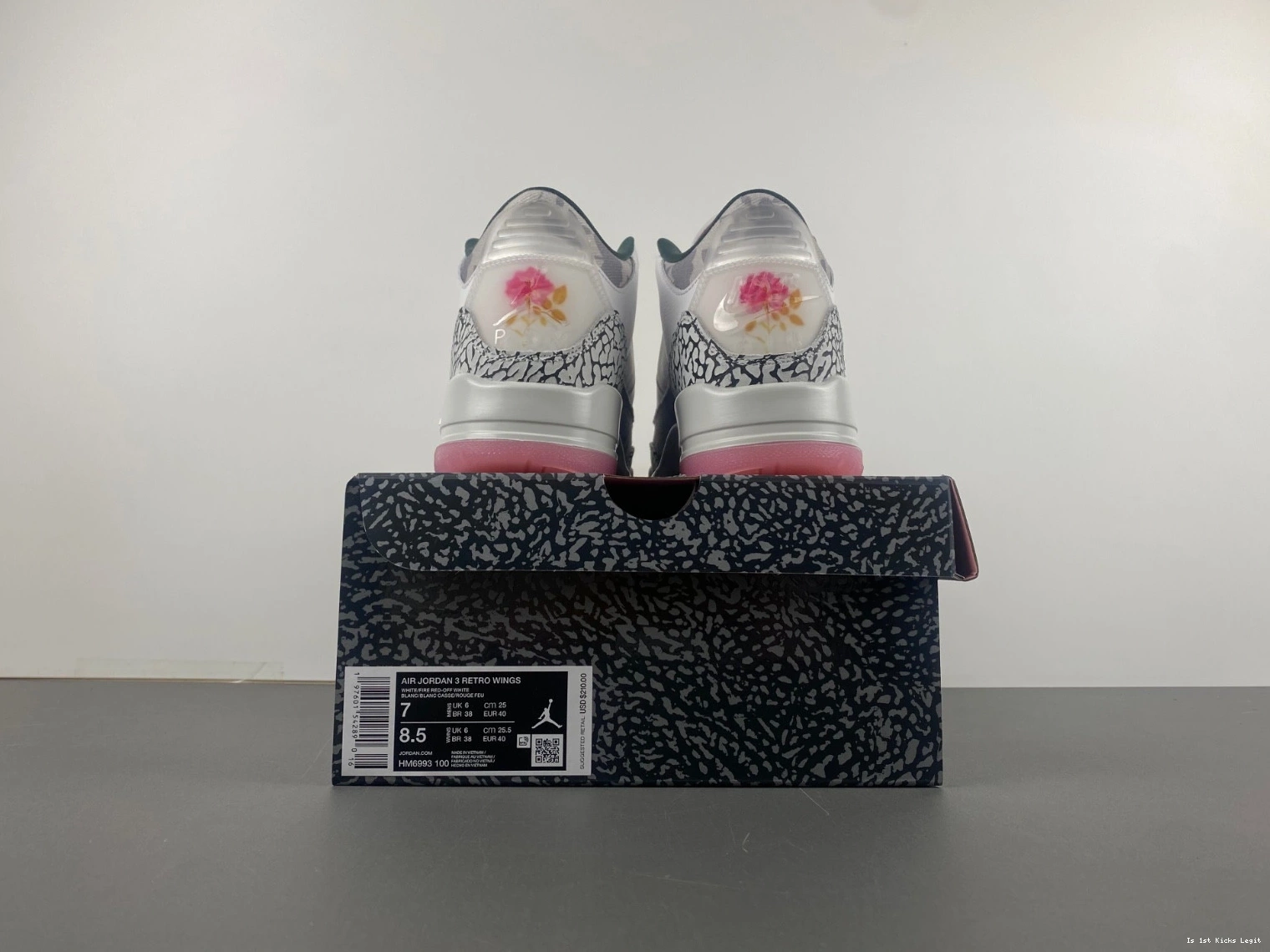 HM6993-100 - Wings Men's 3 Jordan Retro 1218